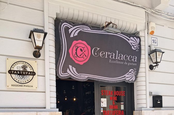 Bari: Pasta and Tiramisu Cooking Class with Wine - Sitting down to eat what you made