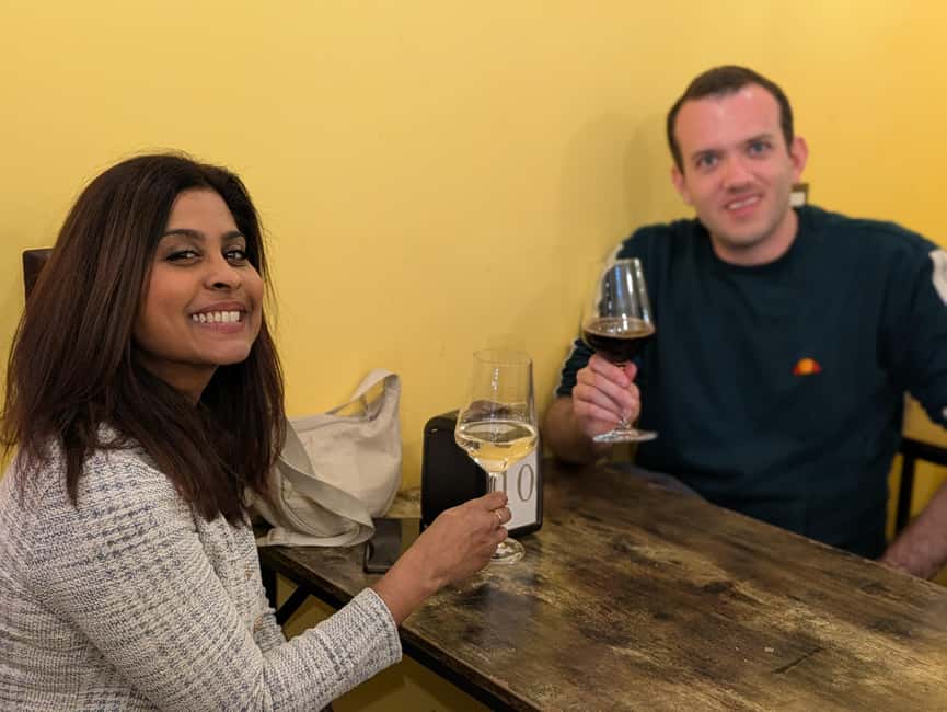 Bari: Street Food Walking Tour with Wine Tasting - First tastes: focaccia and Bari’s street food rhythm