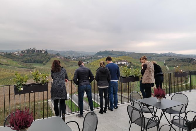 Barolo&Barbaresco Wine Experience with a local winemaker - Why a winemaker makes this tour different