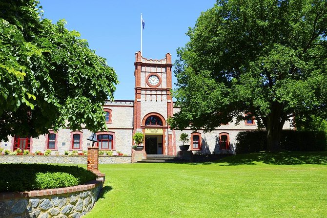 Barossa Valley Hop-On Hop-Off Wine Tour - The 9:30 am departure from Adelaide