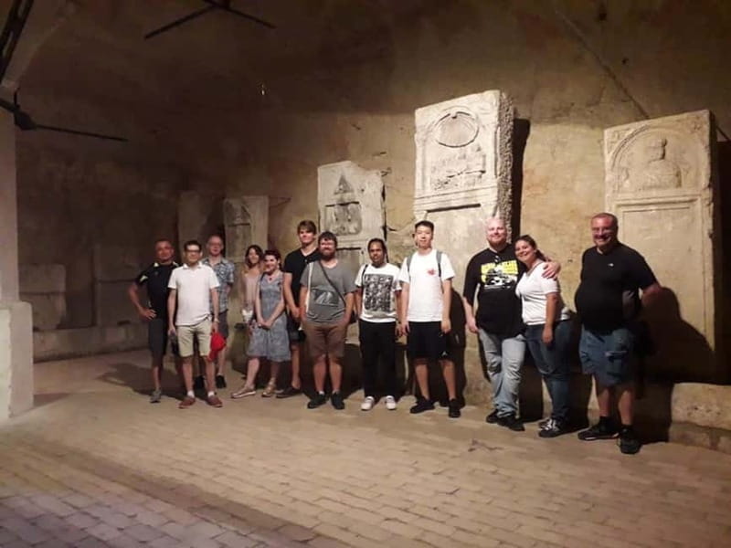 Belgrade: Underground Tour with Glass of Wine - Caverns once used for storing food