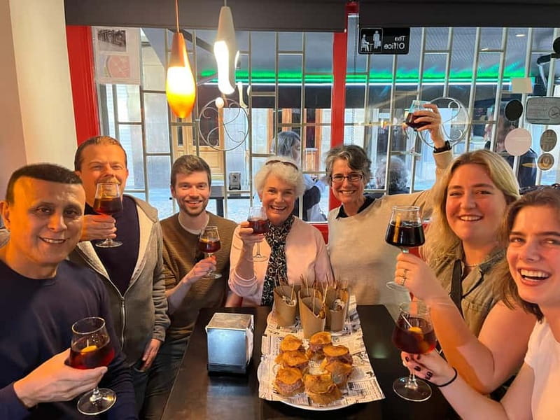Bilbao: Basque Food Tour and Wine Tasting with Guide - Wine, beer, cocktails, and sensible pacing