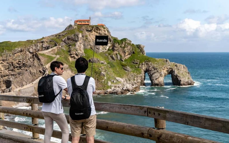 Bilbao: Gaztelugatxe, Bermeo, Mundaka, Gernika, & Wine Tour - Mundaka gives you time to eat and breathe
