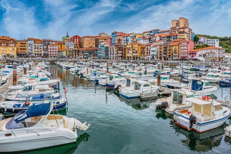 Bilbao: Gaztelugatxe, Bermeo, Mundaka, Gernika, & Wine Tour - Who should book this Biscay day trip?