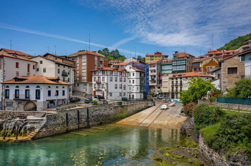 Bilbao: Gaztelugatxe, Bermeo, Mundaka, Gernika, & Wine Tour - Should you book it?