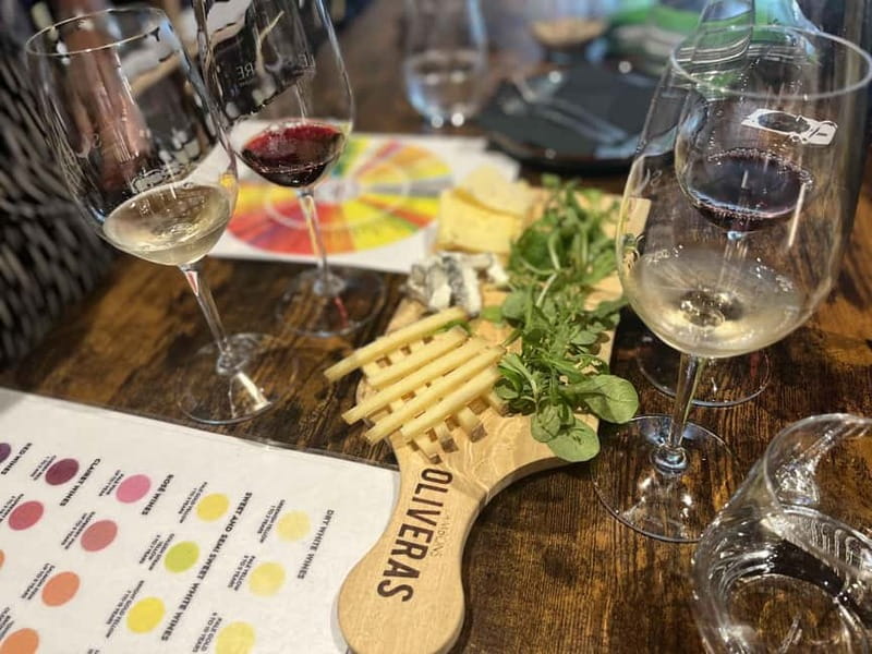 Blind Tasting: 4 Bordeaux Natural Wine + Cheese experience - Four blind glasses that make Bordeaux easier to understand