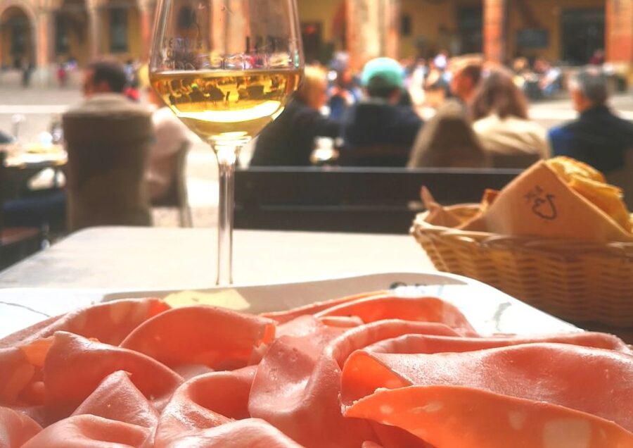 Bologna: City Center Guided Wine Walking Tour - The longer version adds Bologna’s oldest tavern