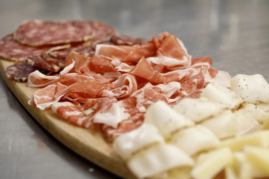 Bologna: Food and Wine Tasting with Interactive Game - Pignoletto starts the regional tasting
