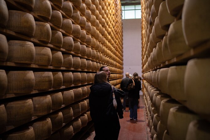 Bologna Food Valley: Factory tasting, Wines & traditional Lunch - Key points to know before booking