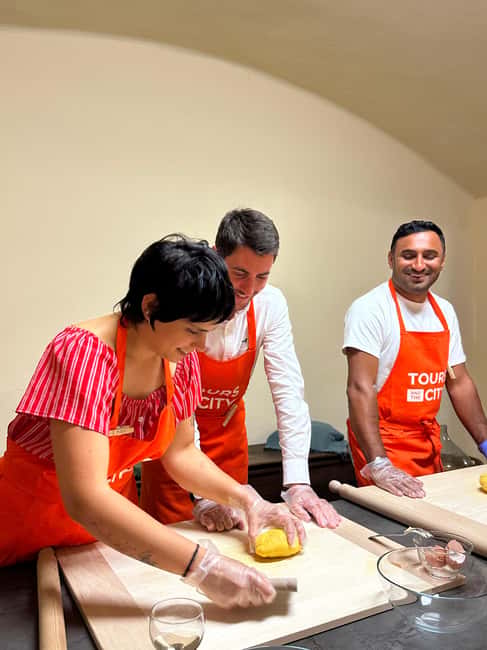 Bologna: Pasta Cooking Class, Ragu, Spritz, Wine & Gelato - Key points to know before booking