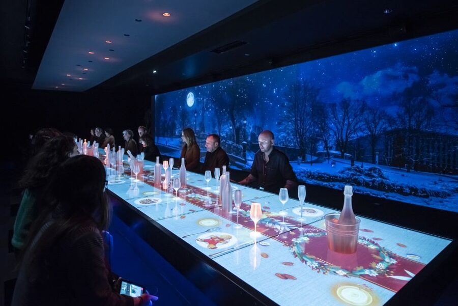 Bordeaux: Cité du Vin Entry Ticket and Wine Tasting - How the digital guide affects your visit