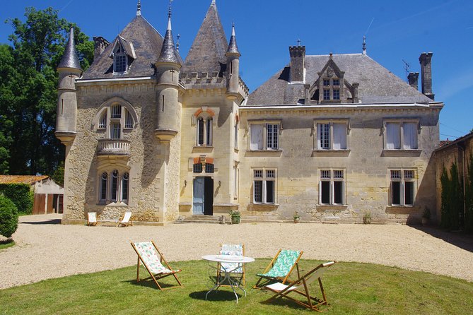 Bordeaux Full day Medoc and St Emilion 3 chateaux with Lunch - Saint-Émilion wine from a family-run estate