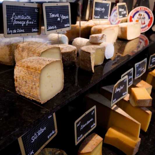 Bordeaux Gourmet Experience: Cheese & Wine Tasting - Three rounds, nine cheeses, and three Bordeaux wines