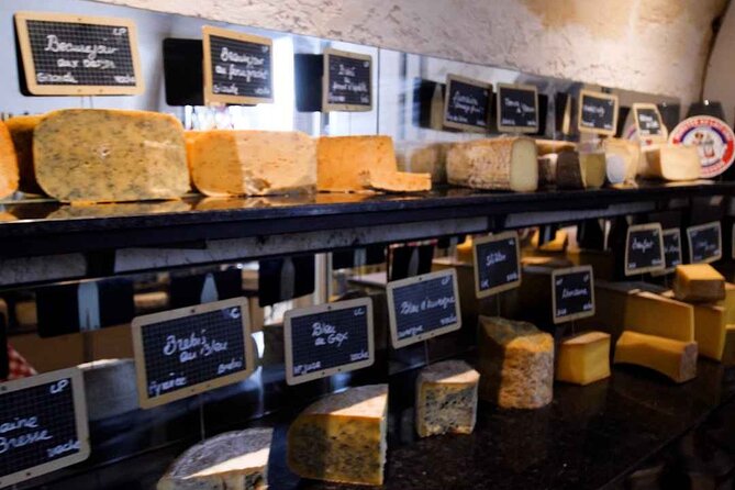 Bordeaux Gourmet Experience : tasting of French cheeses & wines - Bordeaux wine in three styles