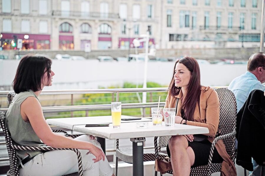 Bordeaux: Guided Wine and Canelé Discovery Cruise - Seeing Bordeaux from the Garonne