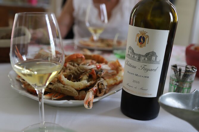 Bordeaux Médoc Region Private Wine Lovers Tour with Chateau Visits & Tastings - Practical details that affect your day