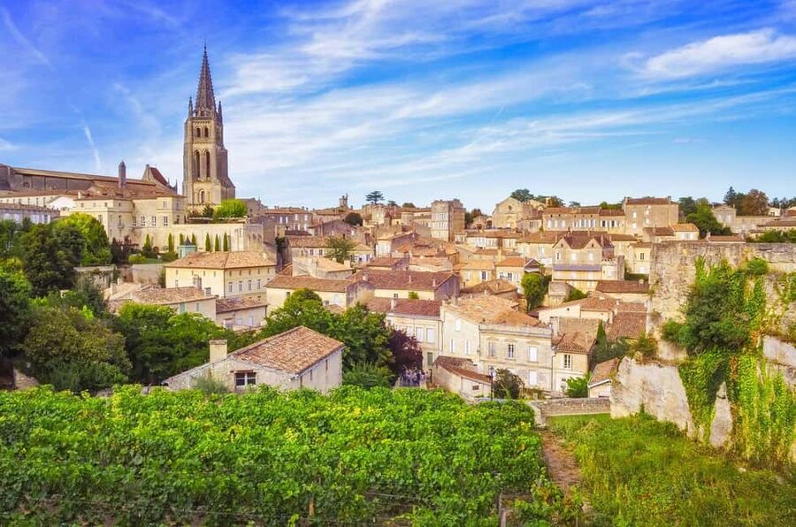 Bordeaux: Saint-Emilion and Medoc Full-Day Wine Experience - Key points at a glance