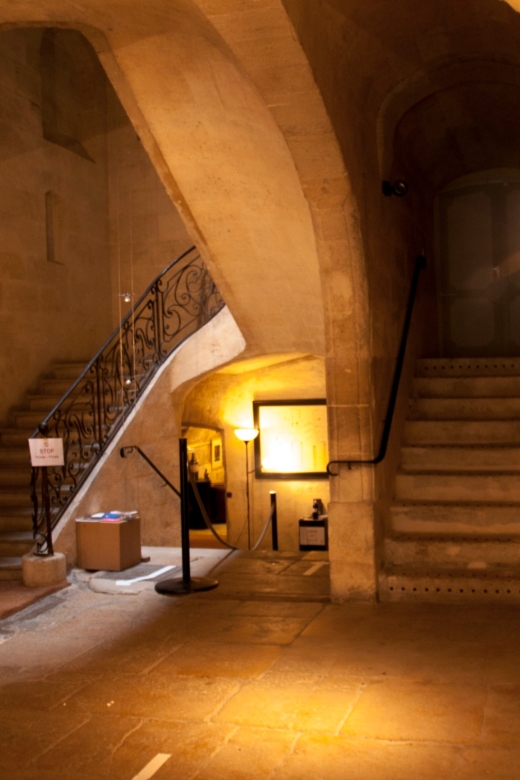 Bordeaux: Wine and Trade Museum Entry Ticket & Wine Tasting - Start at the former royal broker’s residence