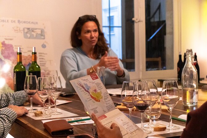 Bordeaux:Wine Masterclass & Blending workshop with appetizer - Starting with white wine and basic tasting skills