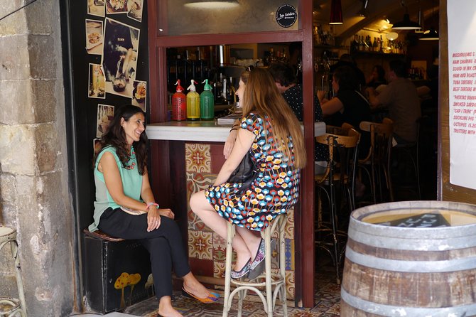 Born to Eat: Gourmet Tapas & Wine Small Group Tour in Old Barcelona - The bodega and the Cava tasting