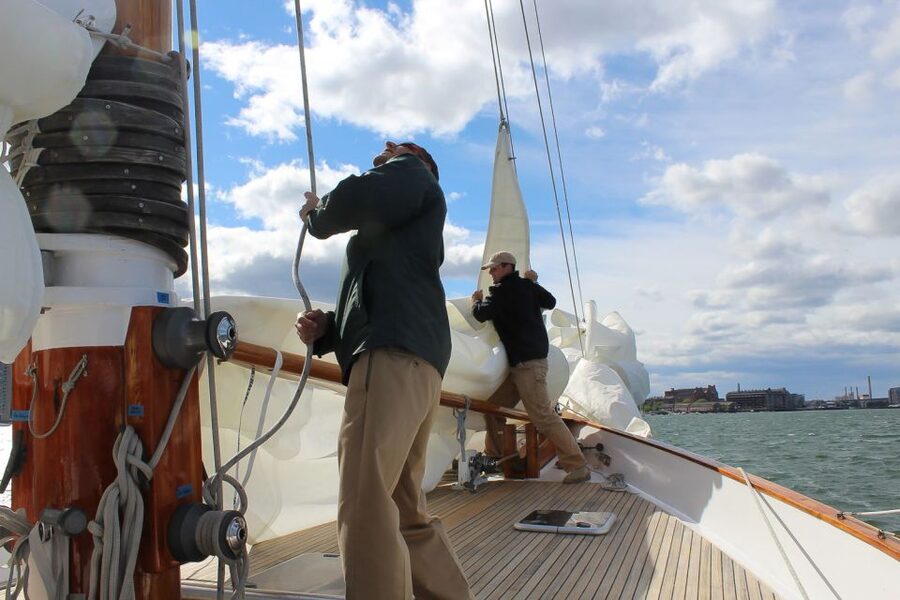 Boston: Harbor Champagne Sunset Sail from Rowes Wharf - Is $82 a fair price?