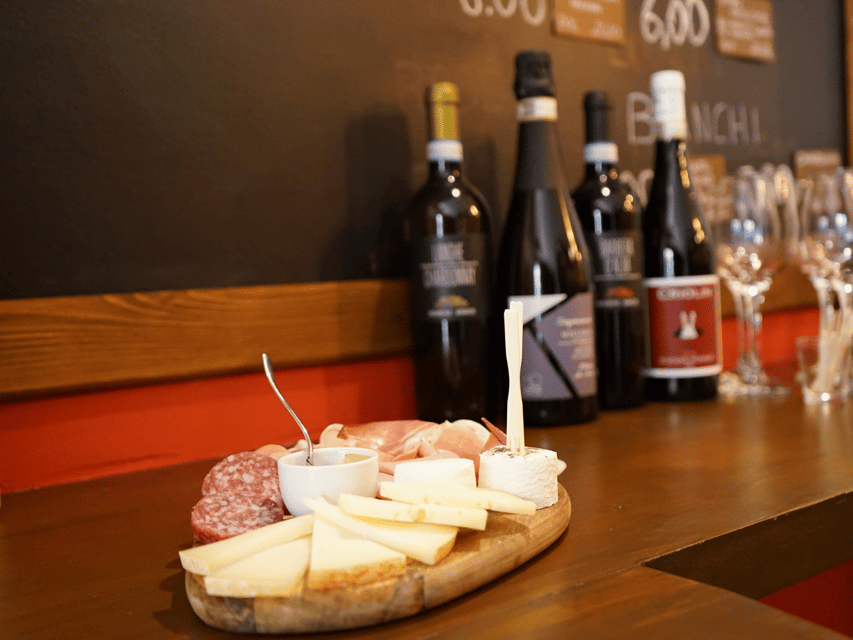 Boutique Wine Tasting in Turin City Center - Who should book this tasting?