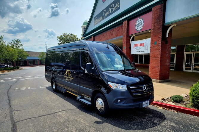 Branson VIP Wine Tasting and Dinner Tour - About 15 pours, with plenty of variety