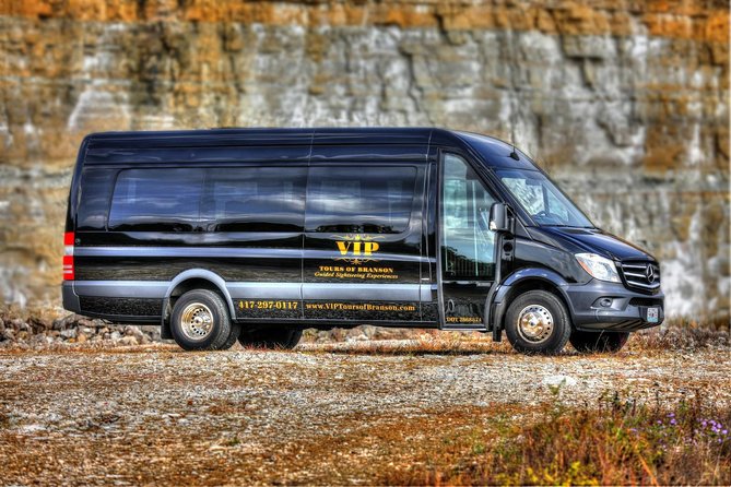Branson VIP Wine Tasting and Dinner Tour - Black Oak Grill provides the three-course finish