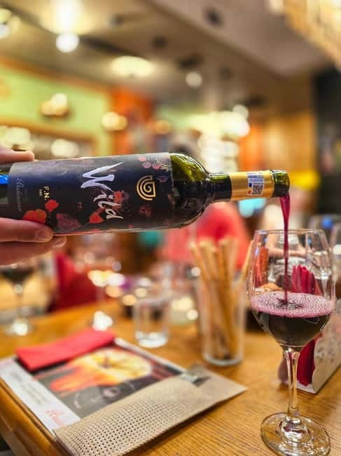 Bucharest: Romanian Wine Tasting Experience at Corks - Bread, olives, and the small details that matter