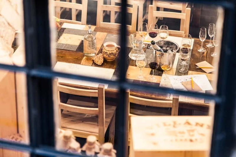 Budapest Culinary & Wine Walk—Budapest’s Signature Food Tour - Practical limits to keep in mind