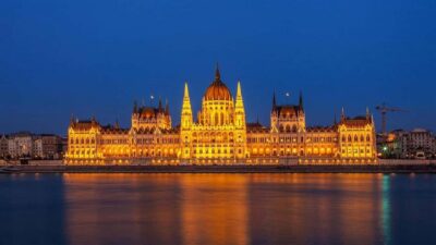 Parliament Panorama Cruise with Törley Prosecco