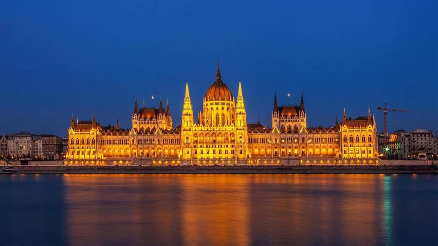 Budapest: Parliament Panorama Cruise with Törley Prosecco - What the 50 minutes actually cover