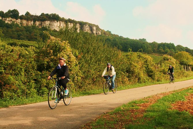 Burgundy Bike Tour with Wine Tasting from Beaune - Château de La Rochepot makes the first photo stop