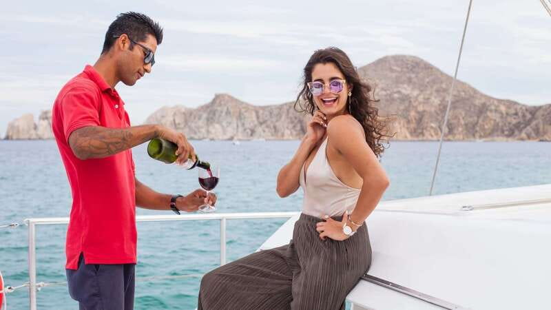 Cabo San Lucas: 2 Hour Sunset Cruise with Food and Wine - Jazz, wine, and a light evening meal