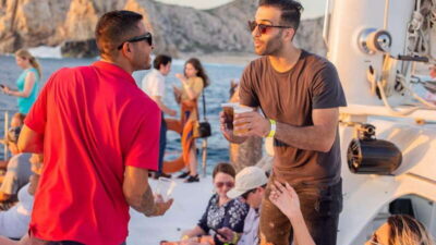 Cabo San Lucas: 2 Hour Sunset Cruise with Food and Wine