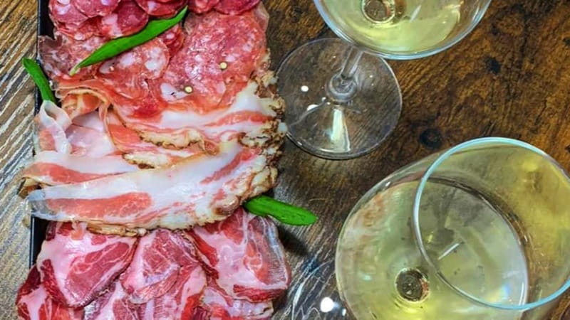 Cagliari: Food and Wine Tasting Experience - Key points to know before booking
