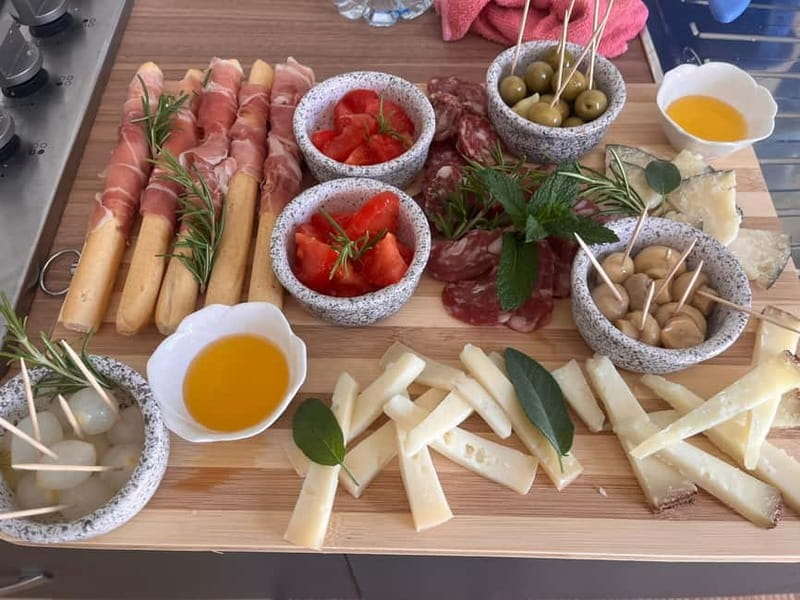 Cagliari Home Cooking Class: Pasta, Wine & Sardinian Flavors - Should you book the Cagliari pasta class?