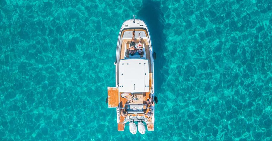 Cagliari: Luxury Motorboat Tour with 3 Swim Stops & Wine - Key points to know before you book