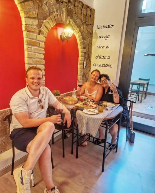 Cagliari Old Town: Wine Tasting and local products - Who should book this experience