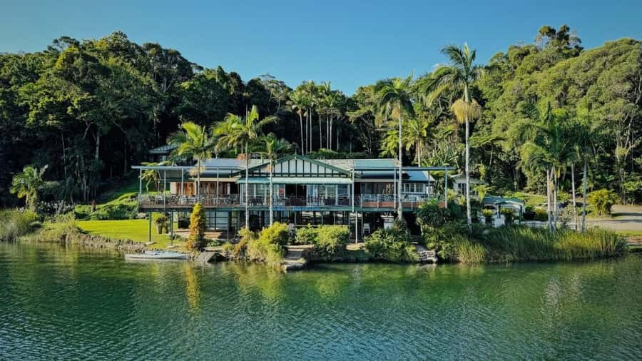Cairns: Atherton Tablelands Full-Day Adventure - Lake Barrine brings a calm start