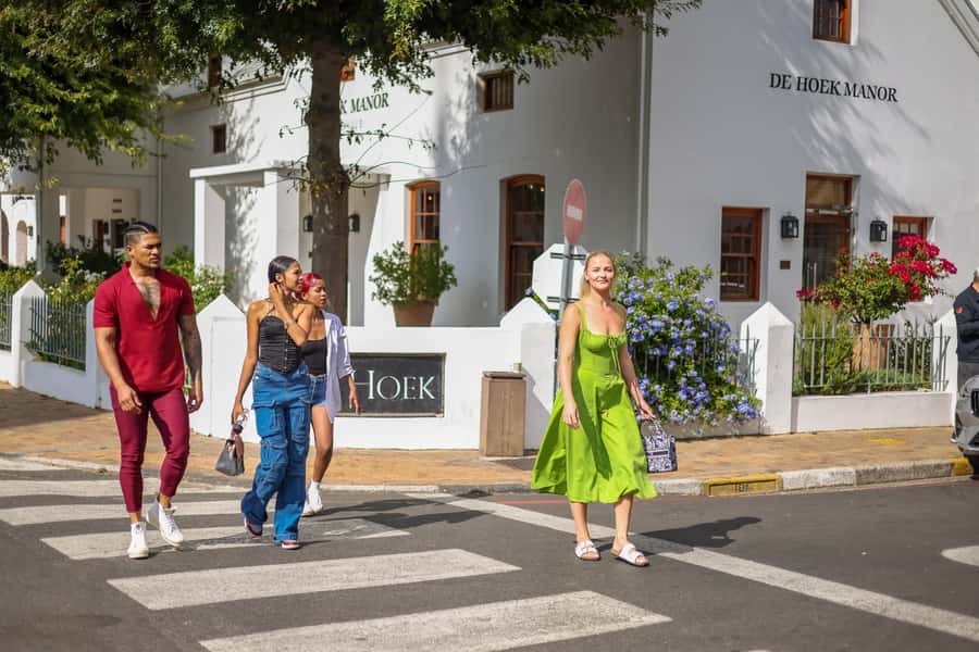 Cape Town: Full-Day Wine Tasting Tour with Wine Tram - Lanzerac and the chocolate pairing
