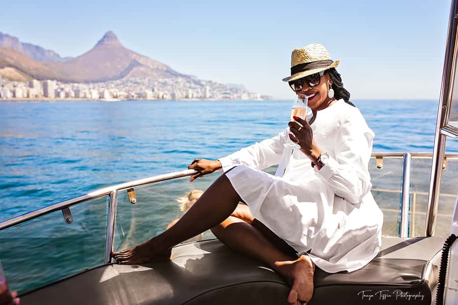 Cape Town: Sunset Champagne Cruise - Who should book this experience