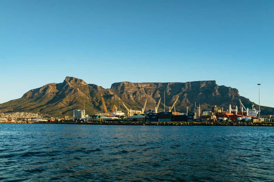 Cape Town: Sunset Champagne Cruise and 3-Course Dinner - When the Atlantic is too rough