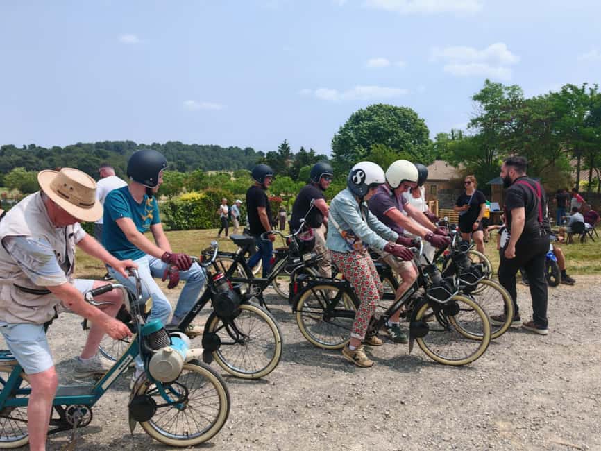 Carcassonne: Solex tour with guide and wine tasting - A slower return through southern light