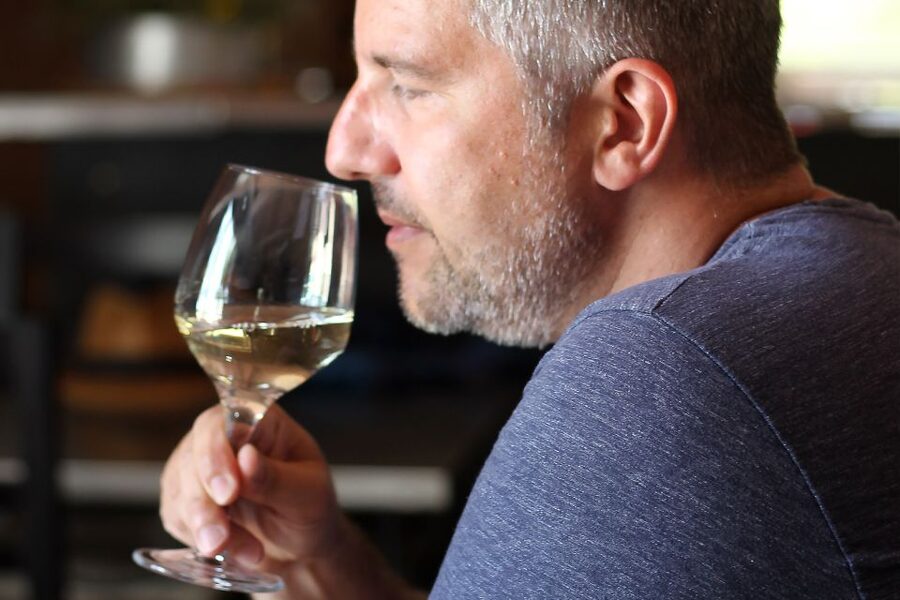 Carvoeiro/Portimão/Alvor: Wine Tour w/ Tasting, Tapas, Music - Is $68 a fair price?