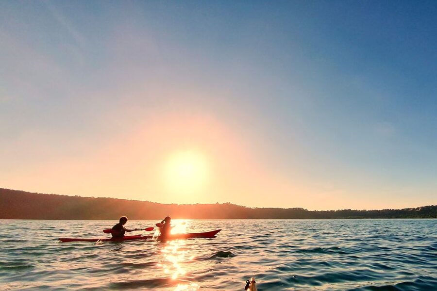 Castel Gandolfo: Kayak Food and Wine Tour - Who will get the most from this outing?