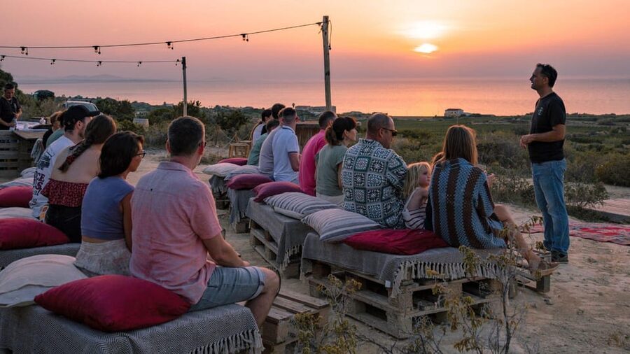 Castelsardo: visit a vineyard with wine tasting at sunset - The Gulf of Asinara at sunset