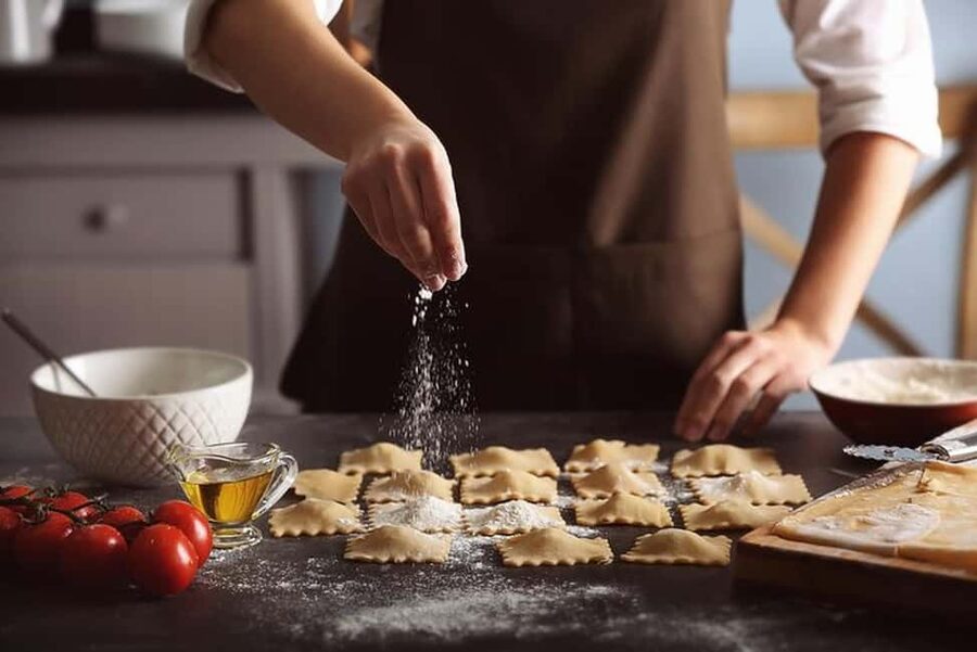 Catania: Pistachio Ravioli, Pasta Home Cooking Class w/ Wine - Practical tips for a smoother evening