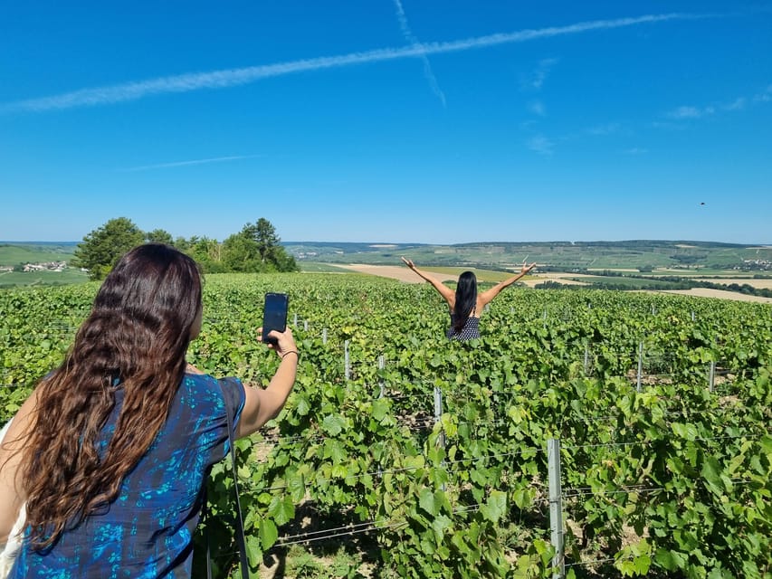 Champagne Vineyard Experience: Delve into the terroir - How the 90 minutes are used