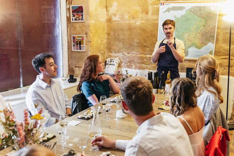 Cheese & Wine Tasting in Montmartre with Local Cheesemonger - Who will enjoy this most